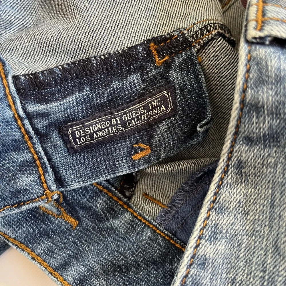 Women's Blue Jeans Size 26
Excellent condition - Picture 5 of 8
